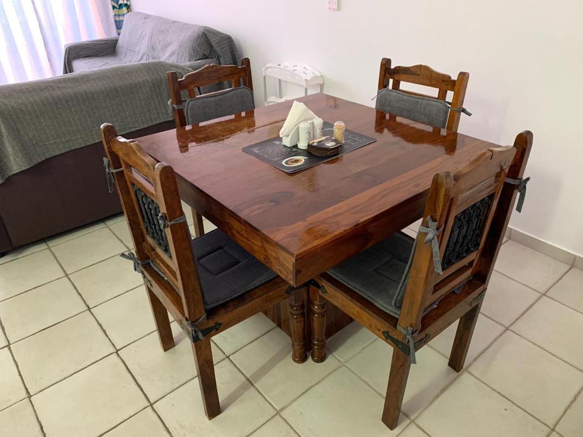 Comfortable 2 Bedroom Apartment In Popular Limnaria Gardens Paphos Buitenkant foto