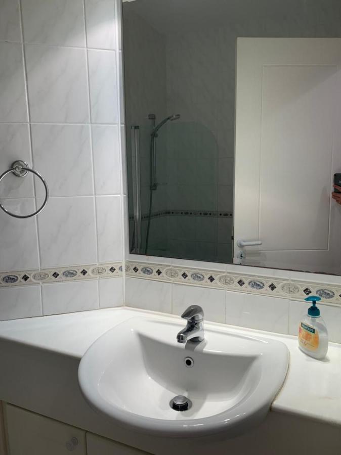 Comfortable 2 Bedroom Apartment In Popular Limnaria Gardens Paphos Buitenkant foto